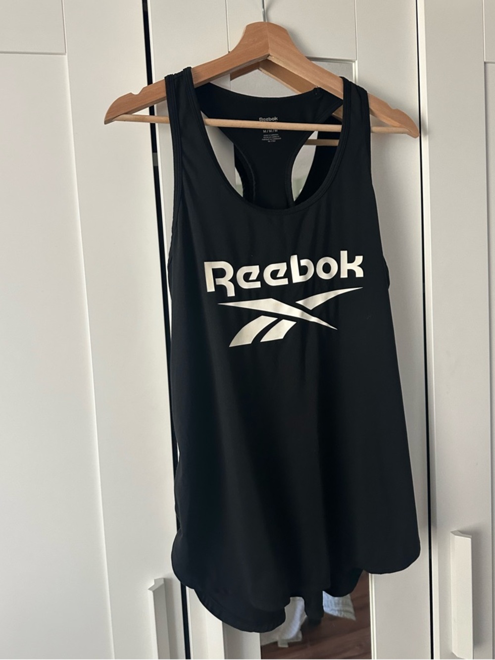 Reebok Black Logo Women’s Medium Racerback Tank - Picture 2 of 5